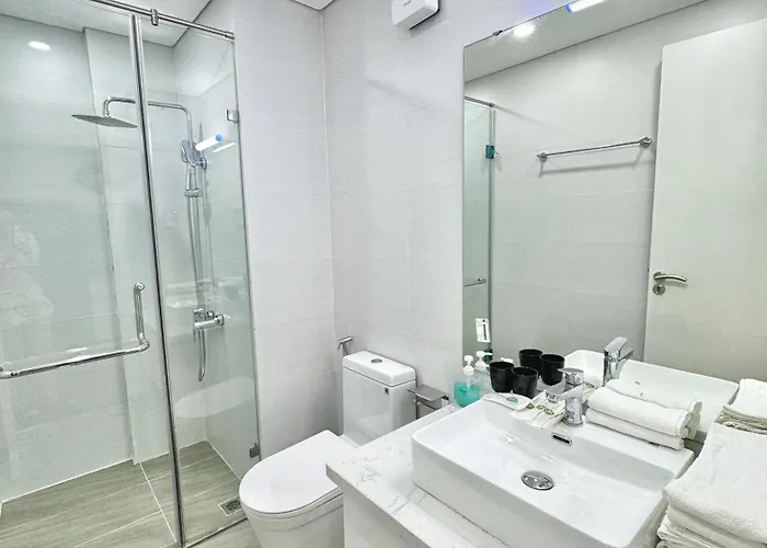 Căn hộ Diamond - Căn Hộ 2 Ngủ Ngắm Toàn Cảnh